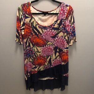 Summer Tunic Size M - Short sleeve